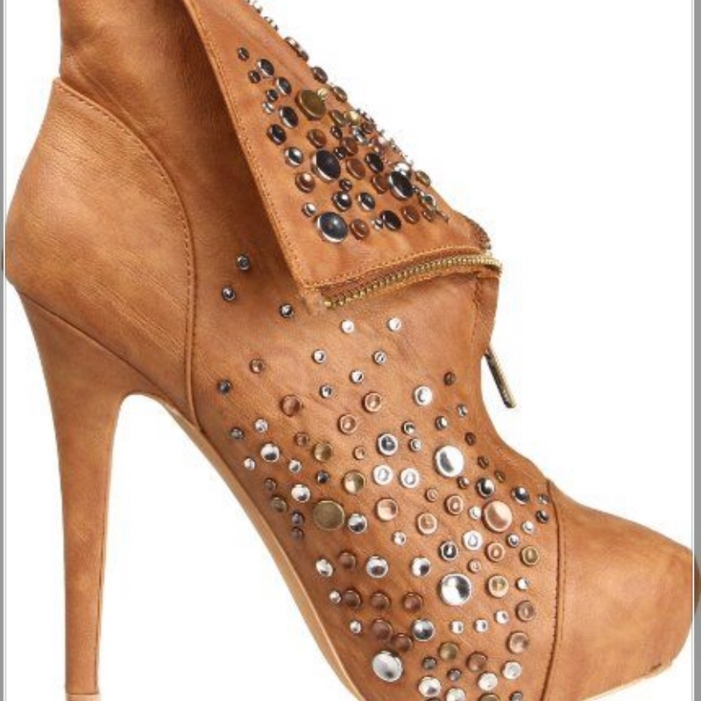 NEW!! Penny Loves Kenny Tan Boots